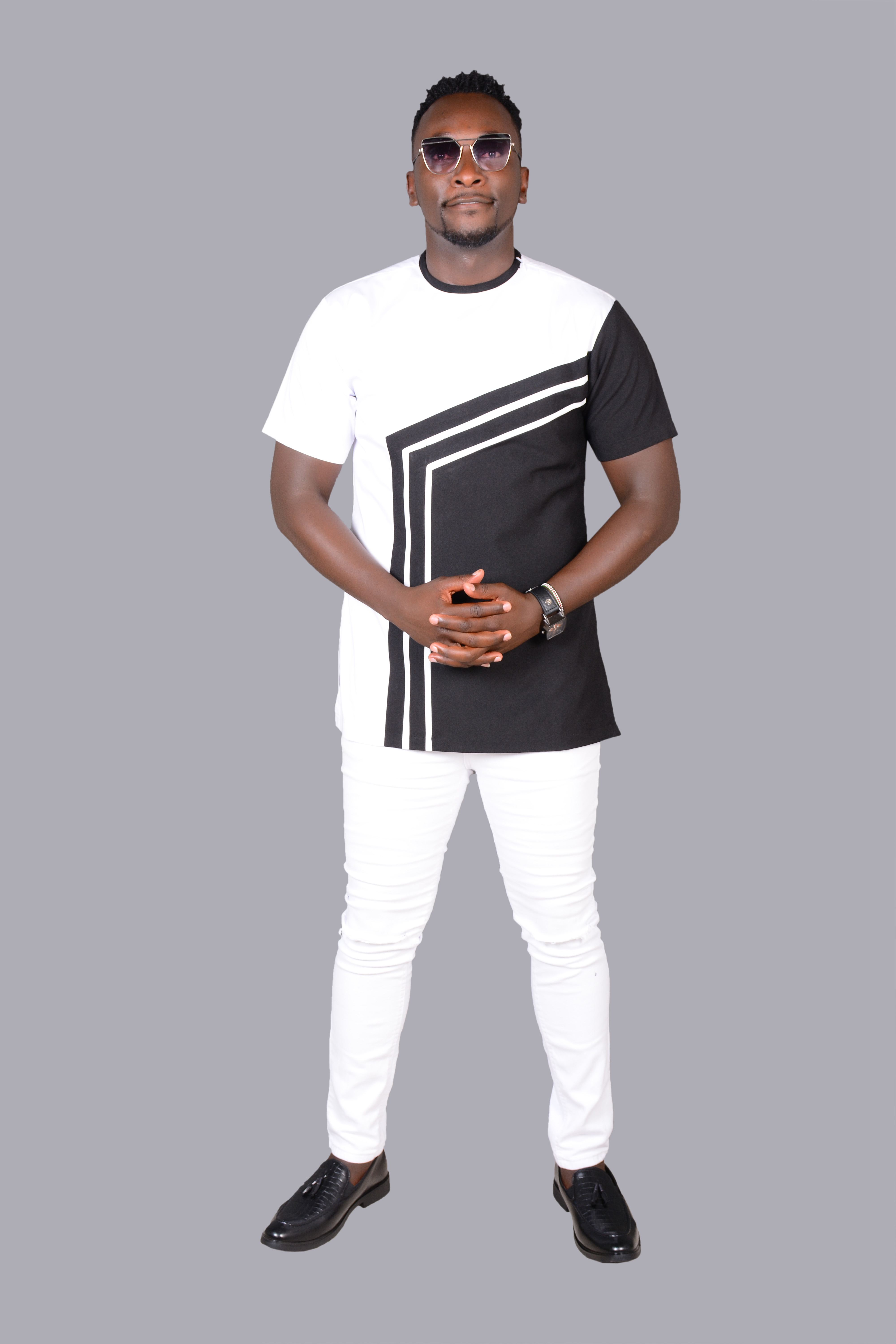 The Expedition - African Shirt-White/Black
